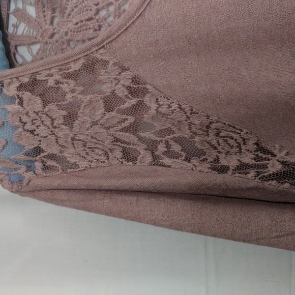 Light salmony pink dressy sweater - Picture 2 of 5